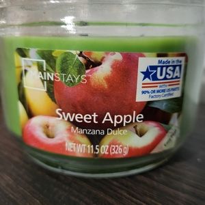 Set of 2 candles sweet apple, pineapple lily